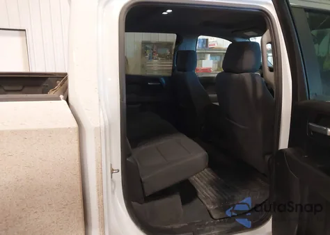 2021 Chevrolet Silverado 1500 4Wd Short Bed Lt from USA, damaged, VIN 1GCUYDED3MZ218805